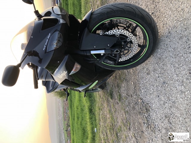 Kawasaki Zx6r 2008god
