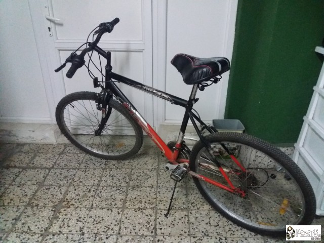 Продавам велосипед 26" машки, 18 брзини