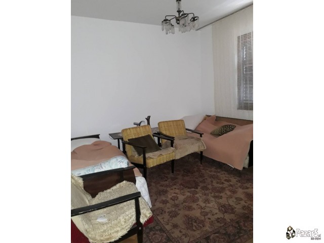 Se Prodava Vikend Kuka