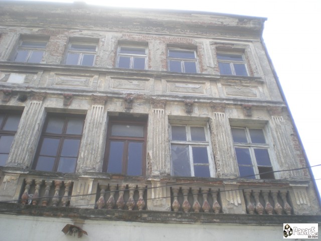 Се продава деловен објект