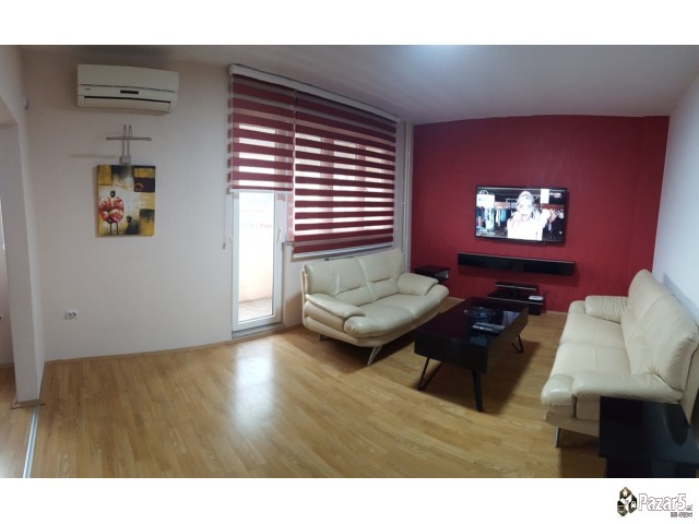 Se Izdava Za Stranci So Najdobra Lokacija Vo Grado