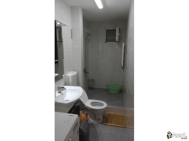 Издавам стан под кирија