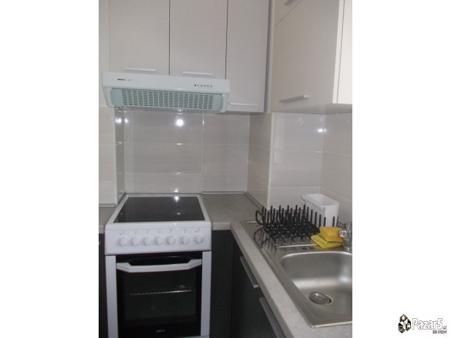 СЕ ИЗДАВА 2-СОБЕН СТАН ВО ЦЕНТАР