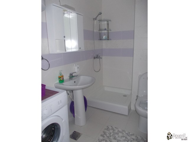 СЕ ИЗДАВА 2-СОБЕН СТАН ВО ЦЕНТАР