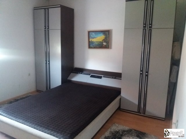 Prodavam Komplet Spalna , Kamin , Sifonjeri , Krev