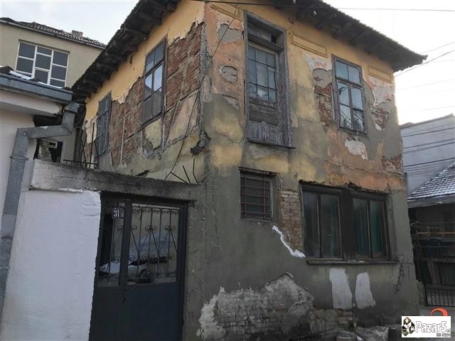 Kuka Vo Centar Na Kumanovo