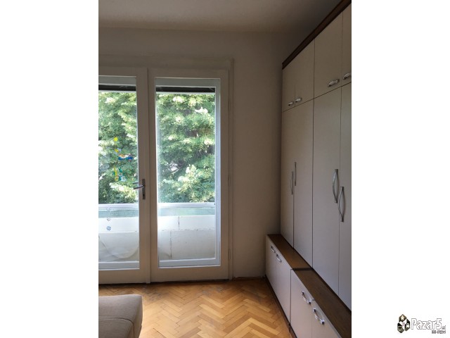 Издавам стан Козле