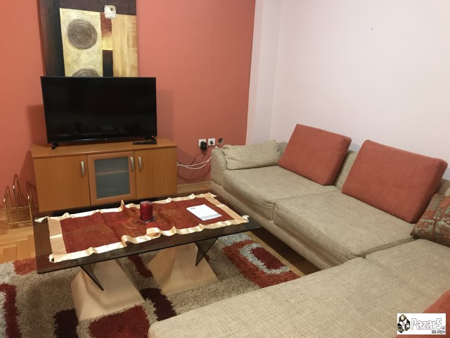 Се издава комплетно наместен стан во Дебар Маало, 