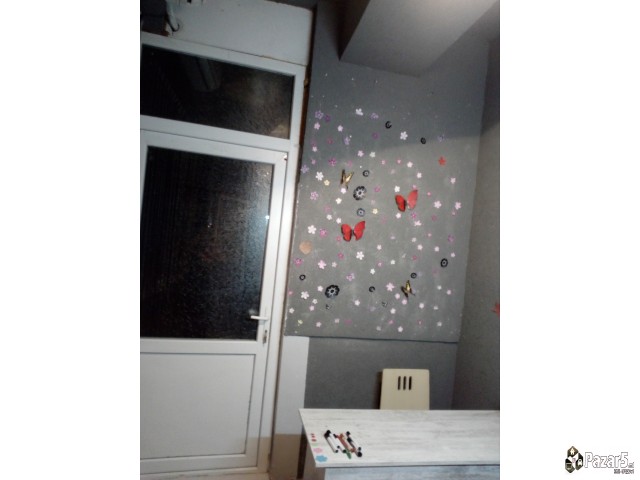 Продавам гарсоњера