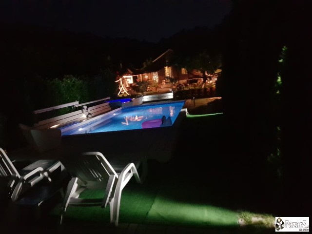 Izdavam Plac Na Vodno Za Mominska Vecer