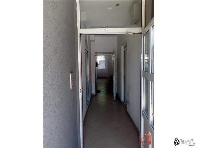 Продавам гарсоњера