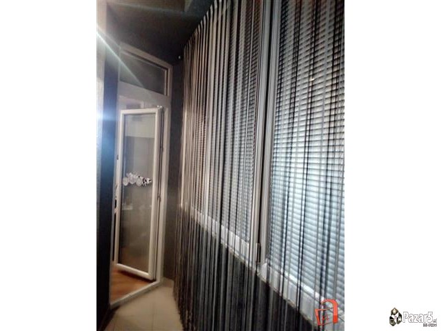 Продавам гарсоњера