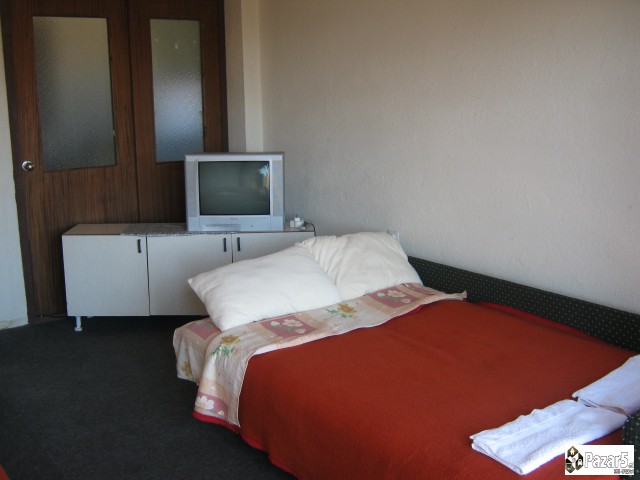 СОБИ И АПАРТМАНИ-ОХРИД, СТРОГ ЦЕНТАР КАЈ ОХРИДСКА 