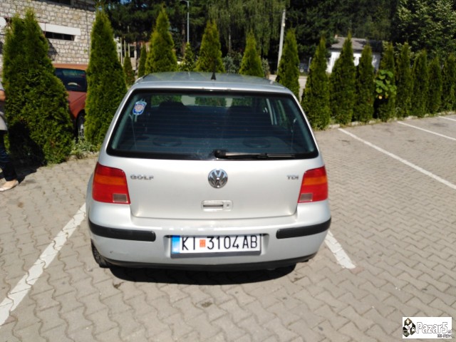  Голф 4