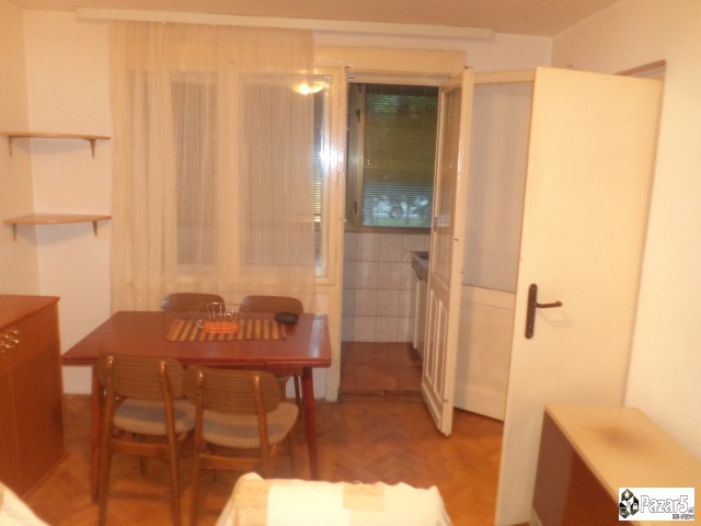 Izdavam Ednosoben Stan