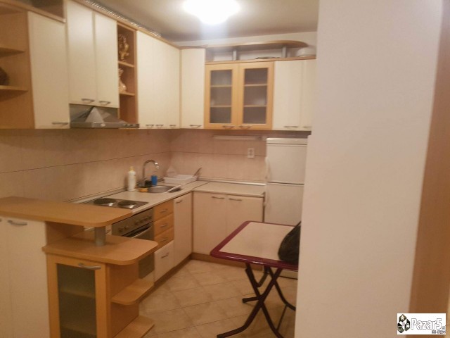 Izdavam  Stan Vo K.voda