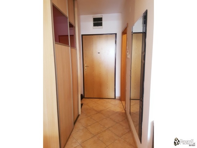 Izdavam  Stan Vo K.voda