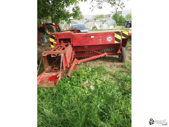 Traktor Univerzal640 I Baliracka Internacional445d