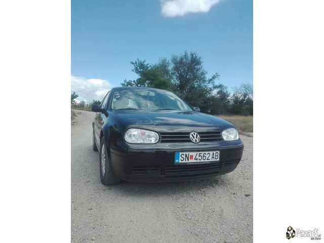 Se Prodava Golf 4