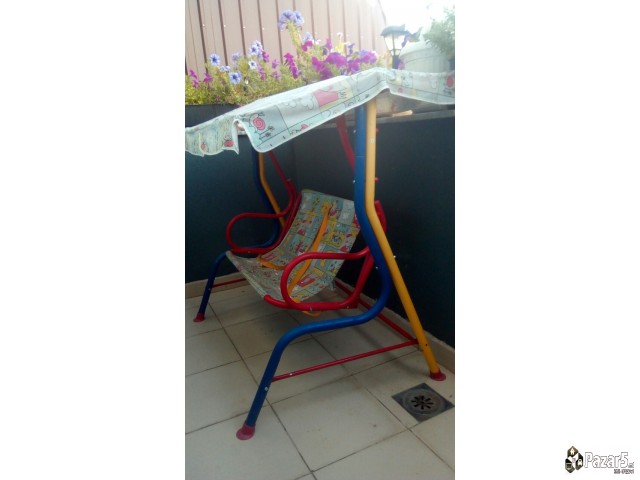 Продажба на детска нишалка