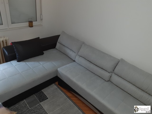 Se Prodava Garnitura I Klub Masa