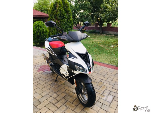 ***aprilia Sr50***