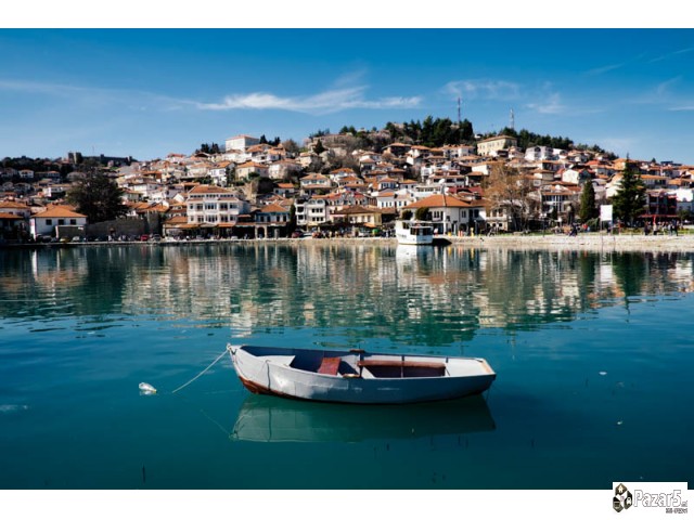 СОБИ И АПАРТМАНИ-ОХРИД СТРОГ ЦЕНТАР КАЈ ОХРИДСКА Б