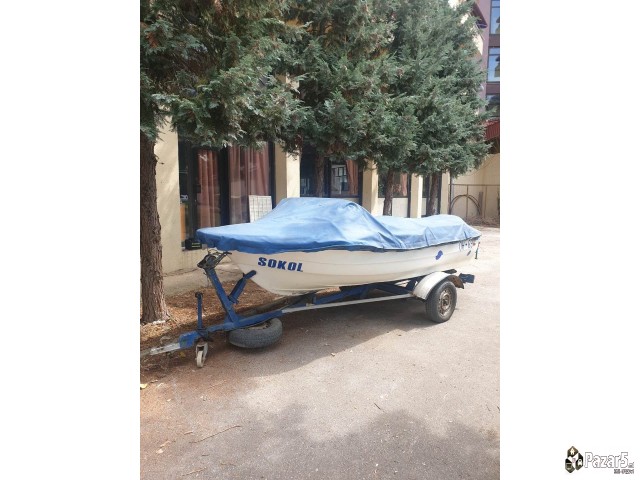 Prodavam Gliser Elan Gt 402