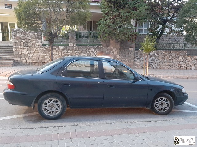 Kia Clarus 1996god Benzin/plin