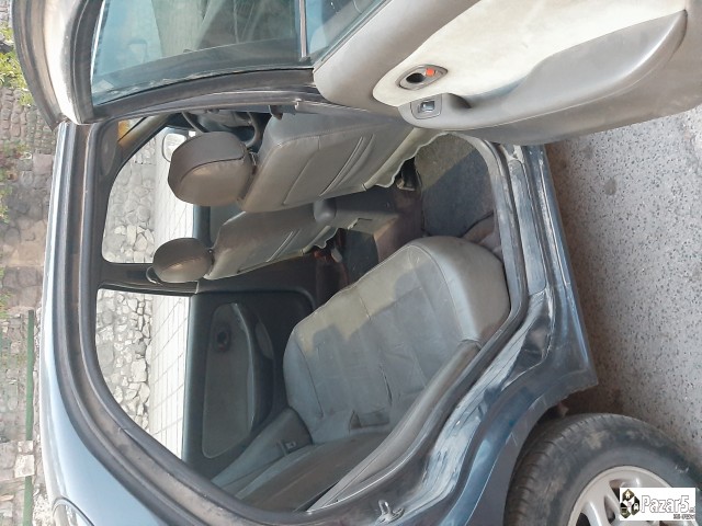 Kia Clarus 1996god Benzin/plin