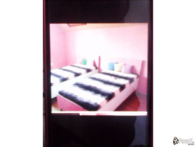 Prodavam Plakar, Rabotna Masa I Detski Kreveti