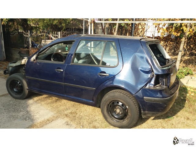 Golf 4 2001god 77kw 105k