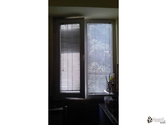 Продавам прозори 