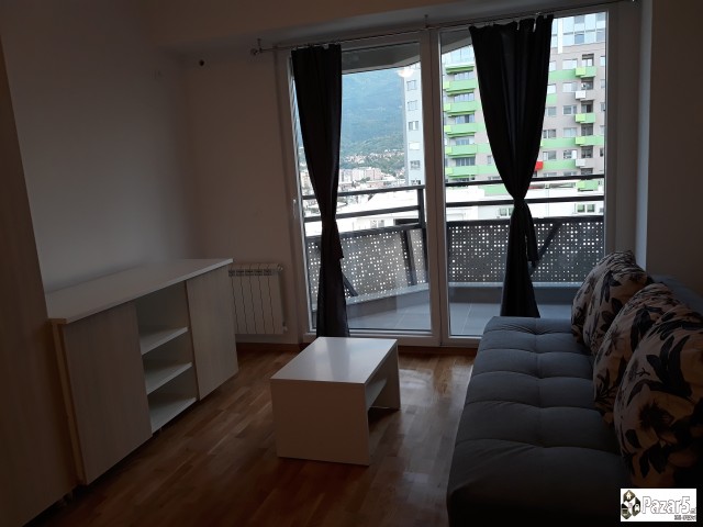 Se Izdava Garsonjera Vo Skopje City Garden