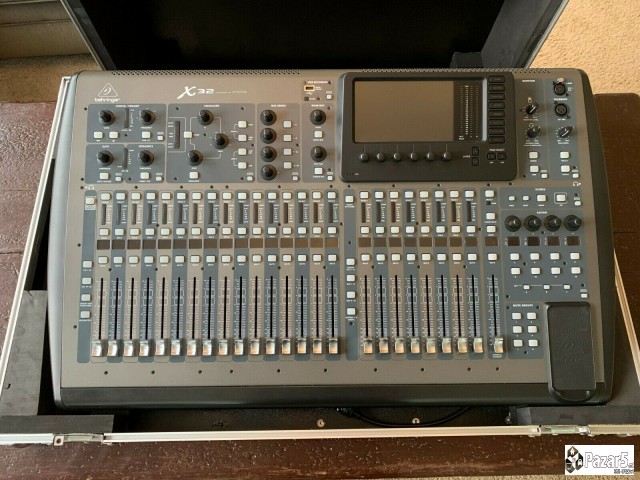 Behringer X32