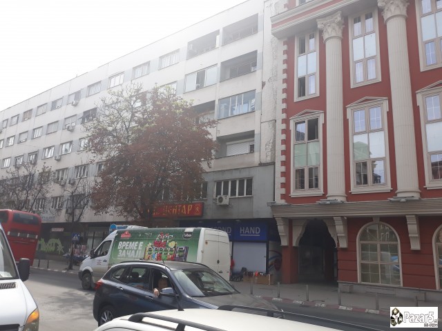 СЕ ПРОДАВА СТАН ВО ЦЕНТАР