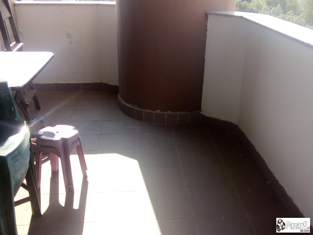 Продавам стан