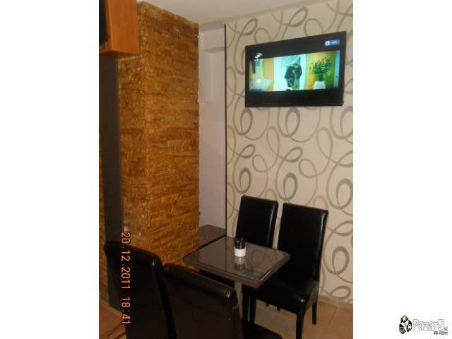 Se Izdava Kaffe Bar Intermezzo-malo