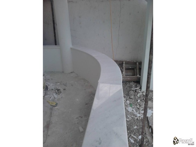 МЕРМЕР И ГРАНИТ