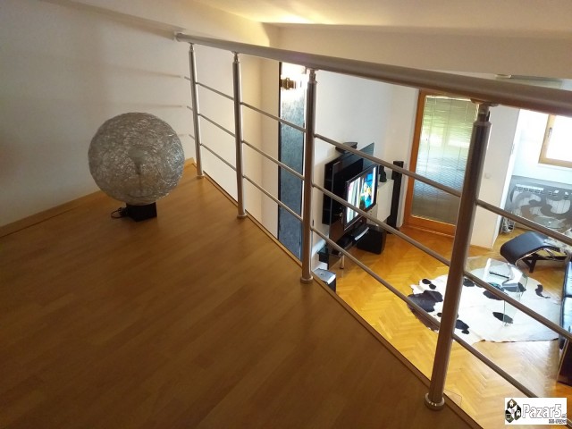 Dupleks Stan Vo Michurin (aerodrom)