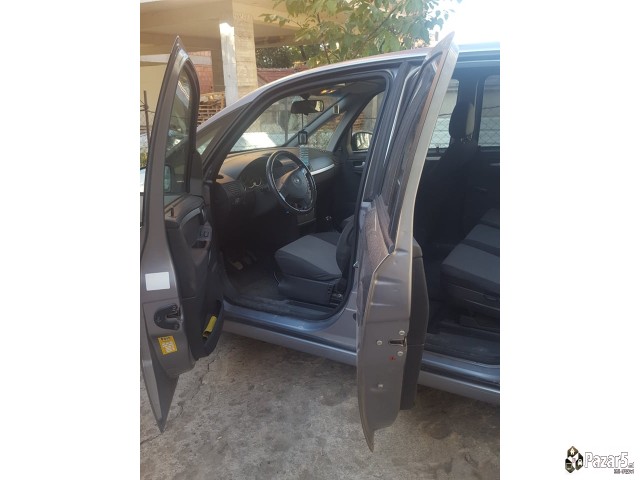 Се продава Opel Meriva 2005 Godina 