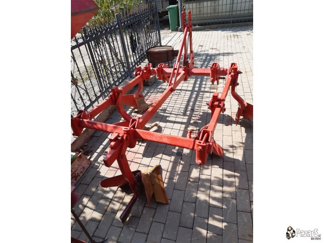 Лесковачки плуг