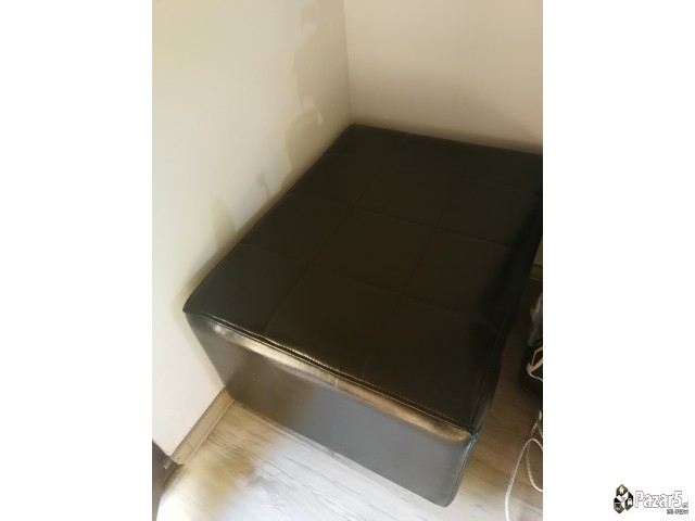 Se Prodava Agolna Garnitura