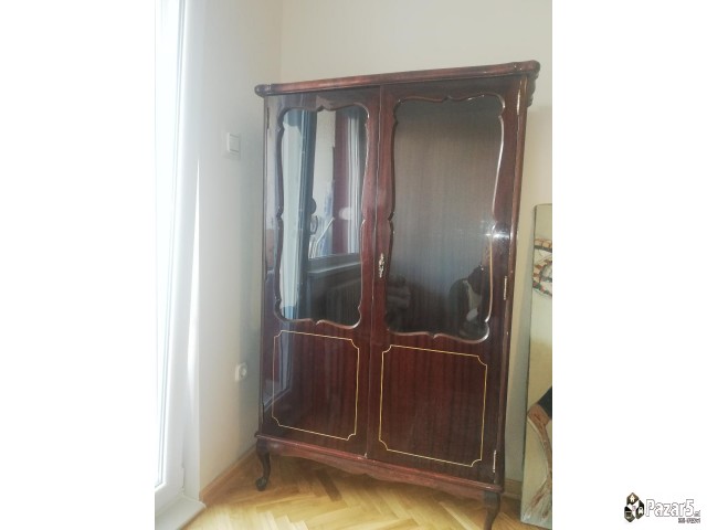 Stilski Skaf Za Dnevna Soba