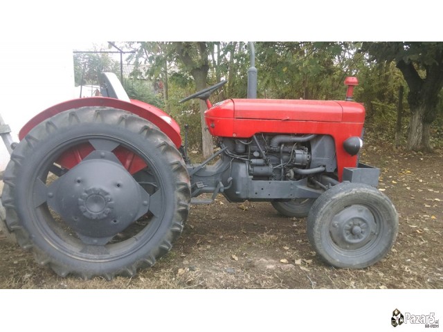 Се продава трактор Massey Ferguson 30