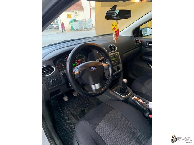 Се продава Форд Фокус 1,6 Tdci 2006g