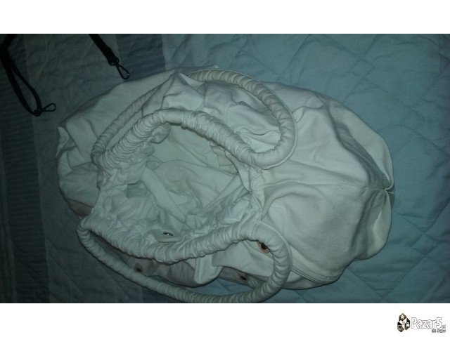 Se Prodavaat Zenski Tasni