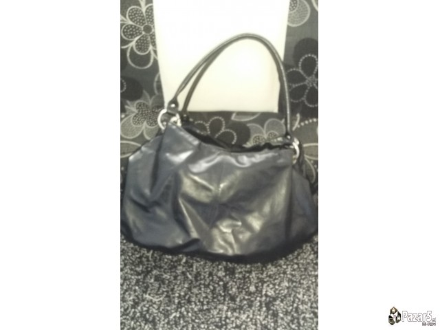 Se Prodavaat Zenski Tasni