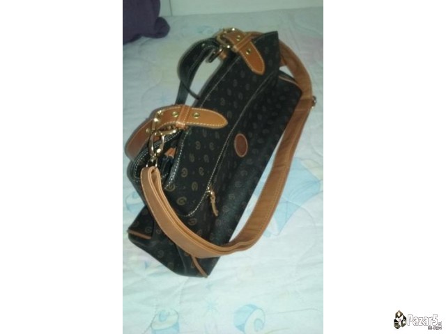 Se Prodavaat Zenski Tasni