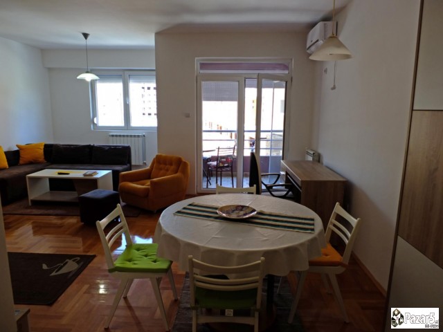 Стан во населба Аеродром